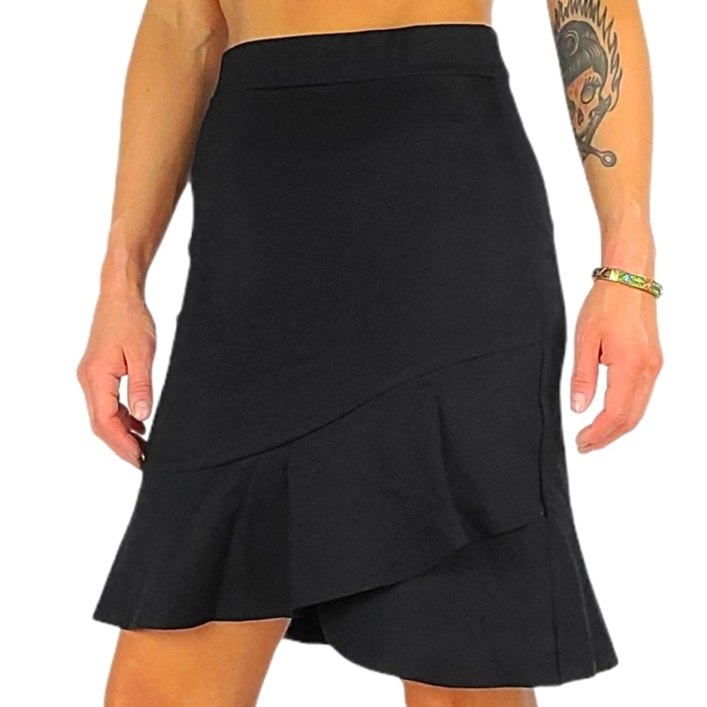 June&Hudson Size Small Black Ruffled Midi Tulip Skirt